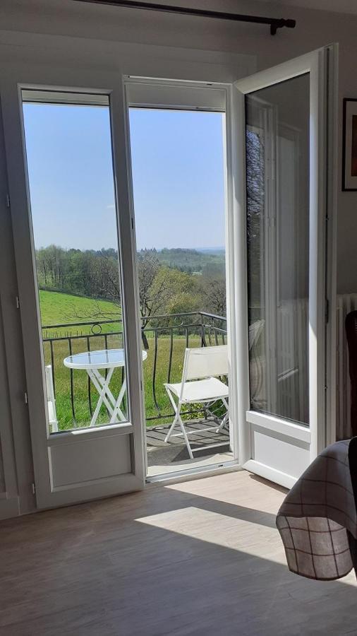 Le gîte des Couderches Plazac Extérieur photo